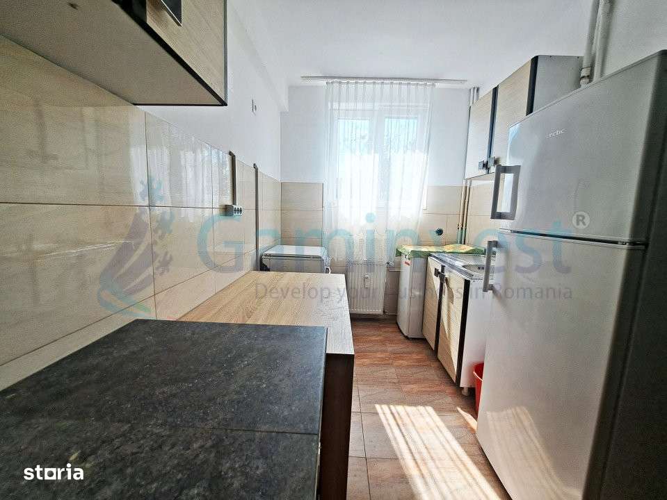 Gaminvest Apartament cu 3 camere,P-ta 1 Decembrie,Oradea, Bihor,A2243 - Imagine principală: 4/6