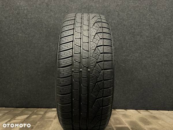 Pirelli SottoZero Winter 210 Serie II RunOnFlat 245/50/18 100H XL 1szt. - 1