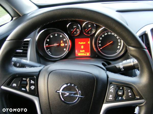 Opel Astra 1.4 ECOFLEX Edition - 11