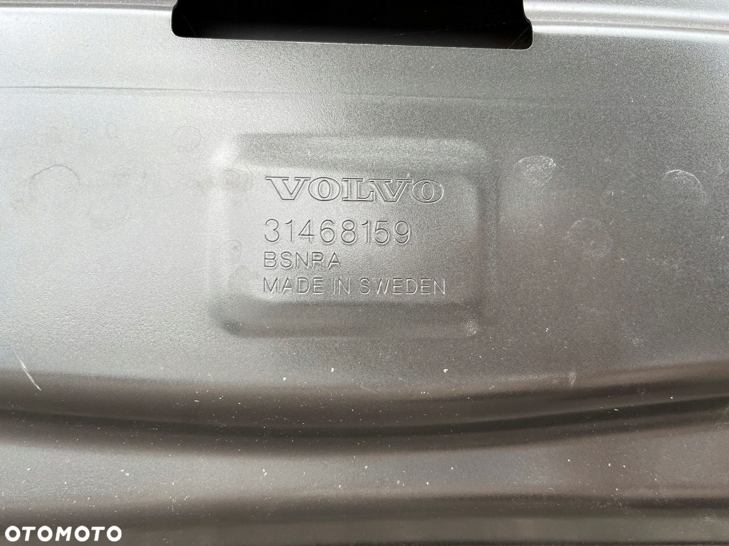 Maska pokrywa silnika VOLVO S60 V60 II III 2 3 - 6