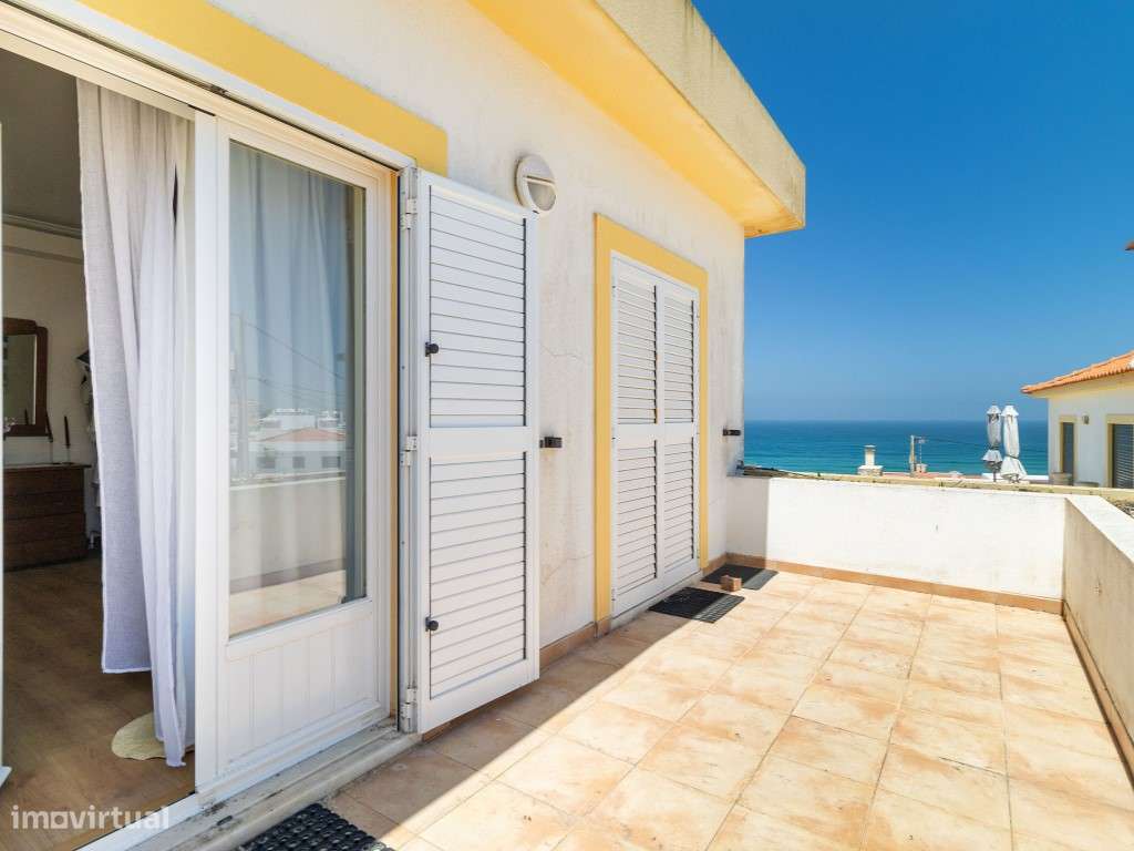 Moradia exclusiva com vista mar deslumbrante, piscina e localização...-44