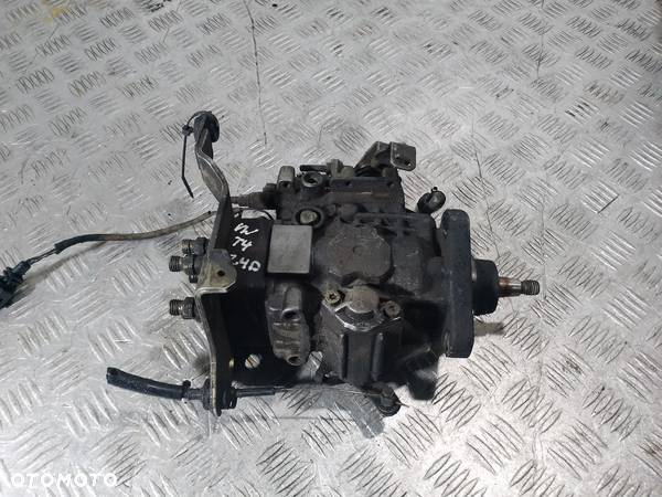 POMPA WTRYSKOWA VW T4 074130108S - 1