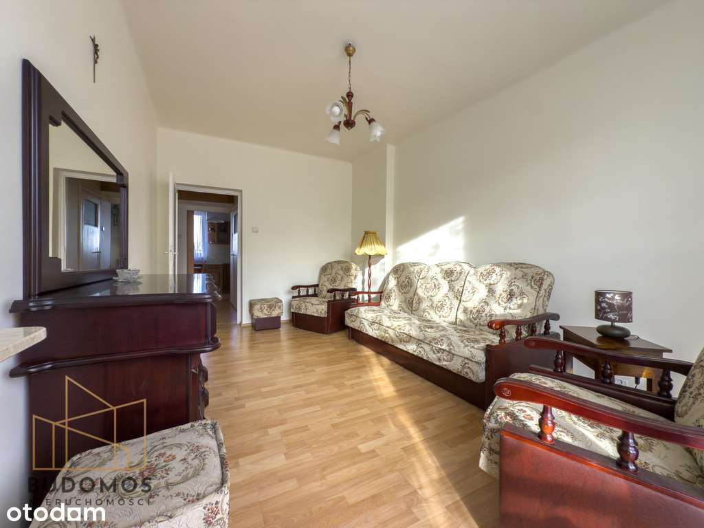 2-pokojowe mieszkanie z parkingiem w centrum-8