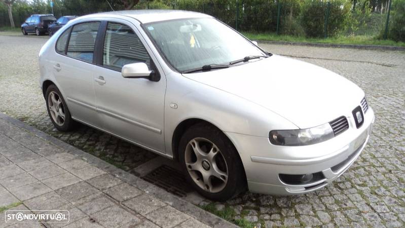 Seat Leon 1.9 TDi 110cv 2003 - Para Peças - 3