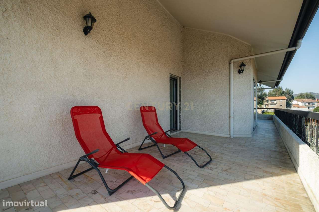 Excelente moradia T3 situada em São Pedro da Cova, Gondomar-15