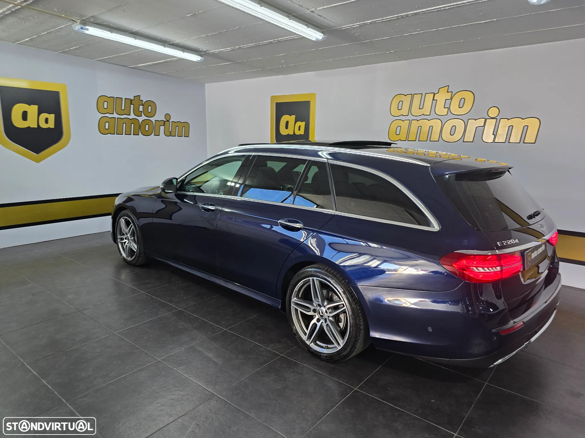 Mercedes-Benz E 220 d AMG Line - 15