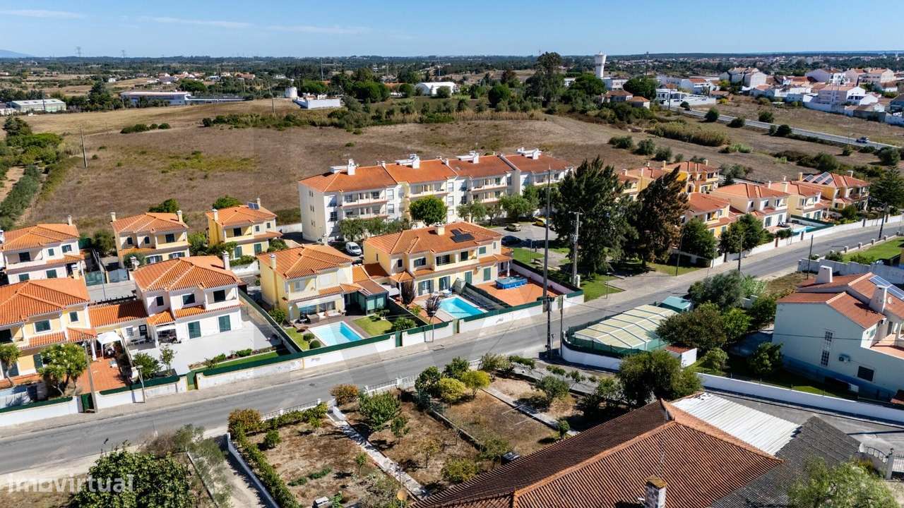 Moradia T4 com Piscina - CartaxoMoradia T4 com Piscina - Cartaxo - Grande imagem: 5/13