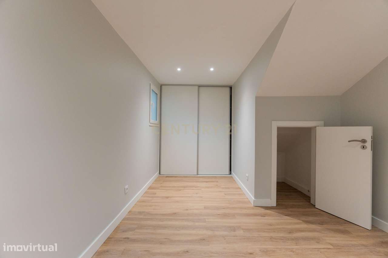 Prédio remodelado na Baixa de Setúbal – uma oportunidade única-40