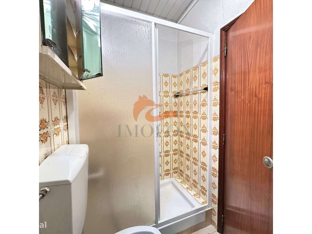 Moradia com 4 quartos e garagem em Avô, Oliveira do Hospital-18