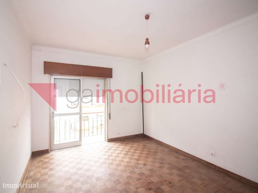 Apartamento T2 Centro Cartaxo-3
