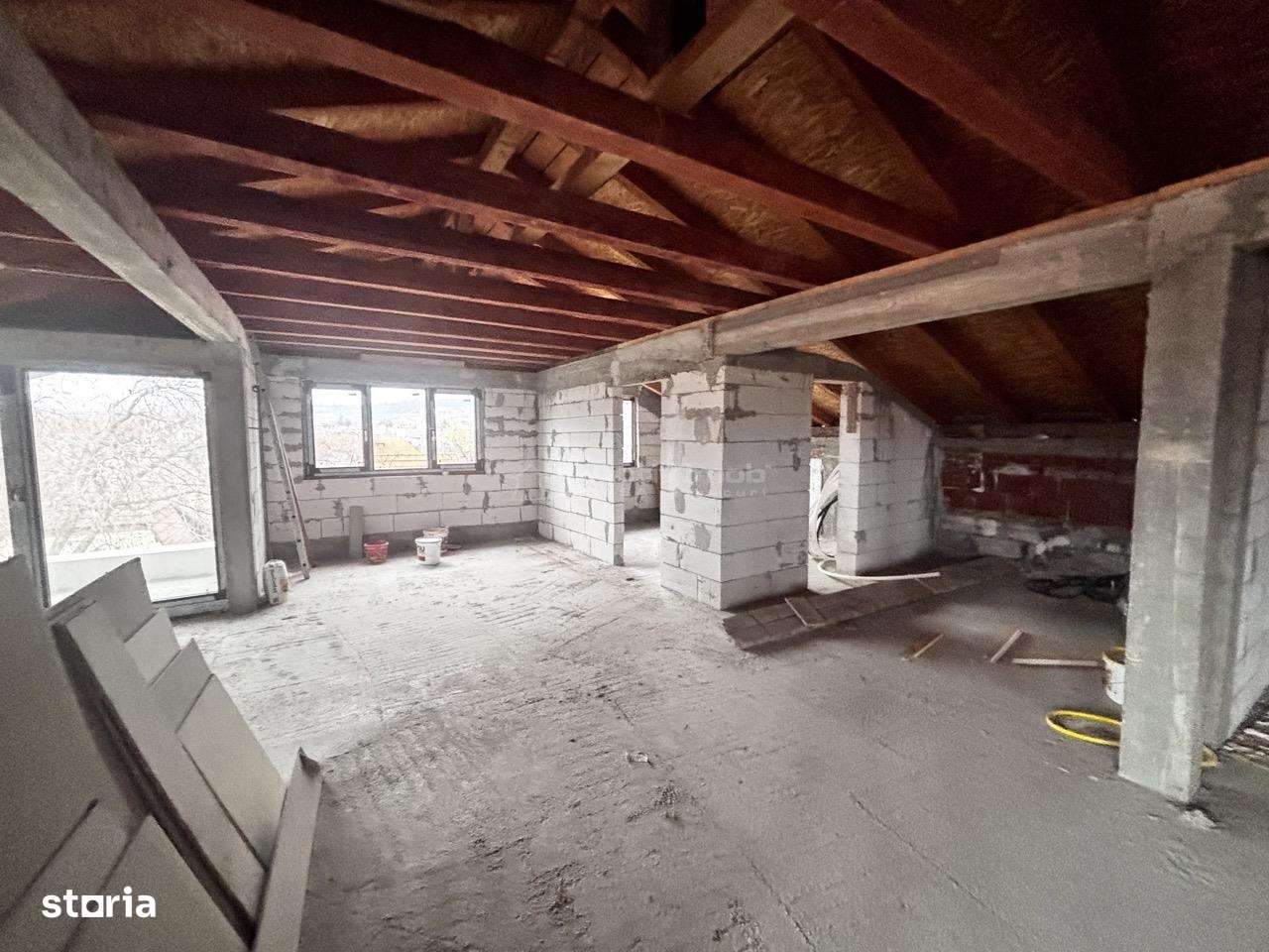 Cladire Moderna, Exterior Finisat, cu 7 Apartamente si Spatiu Comercia-9