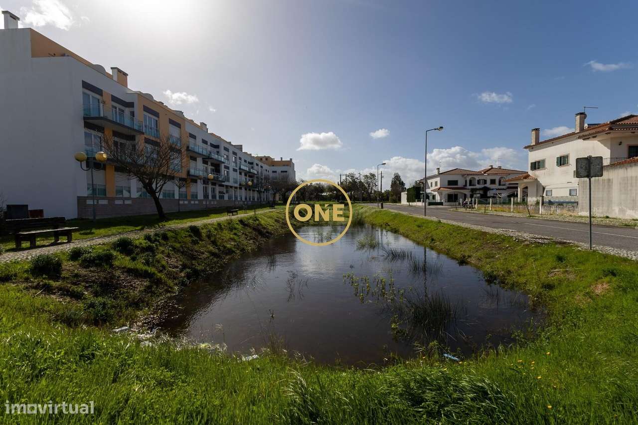 Lote de Terreno para Construção de Prédio com 8 fracções em Pegões, Mo - Grande imagem: 5/10