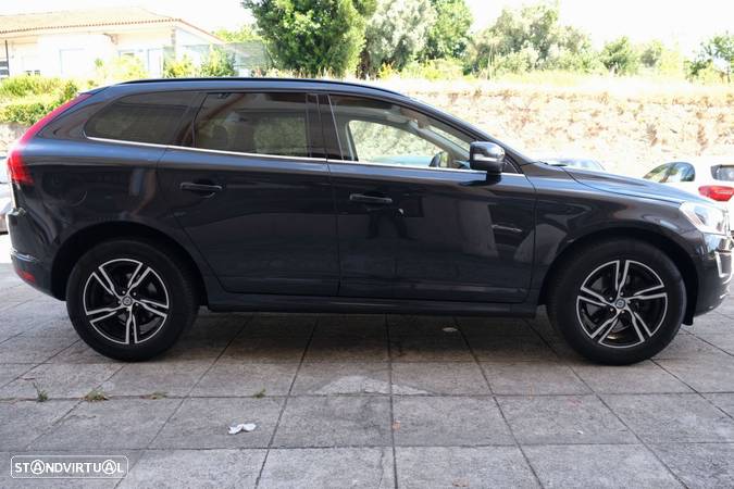 Volvo XC 60 2.0 D4 Momentum 139g Start/Stop - 29