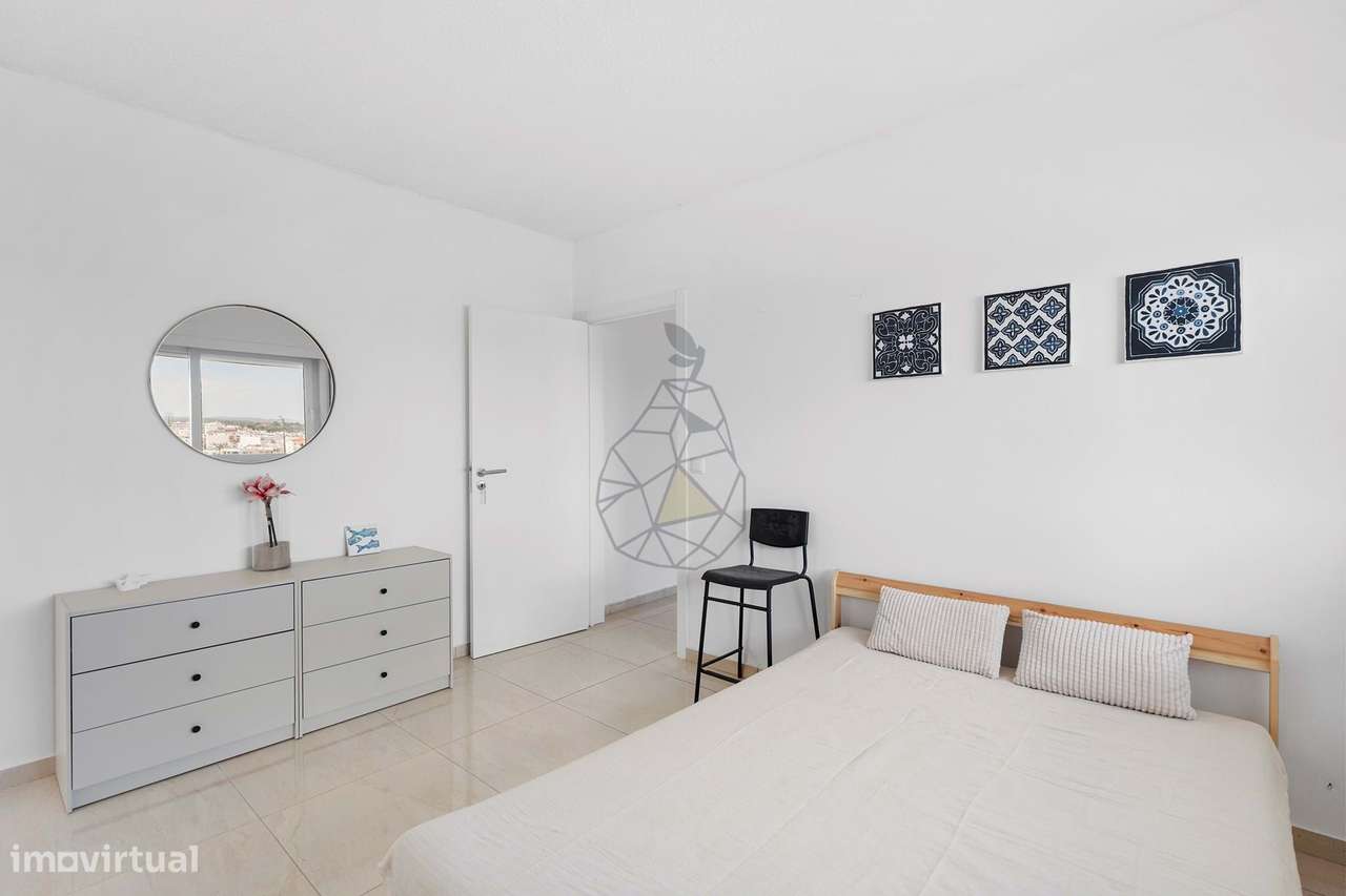 Apartamento Renovado T1 no Centro de Portimão-19