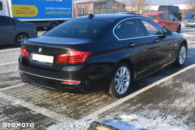 BMW Seria 5 530d xDrive Luxury Line - 5