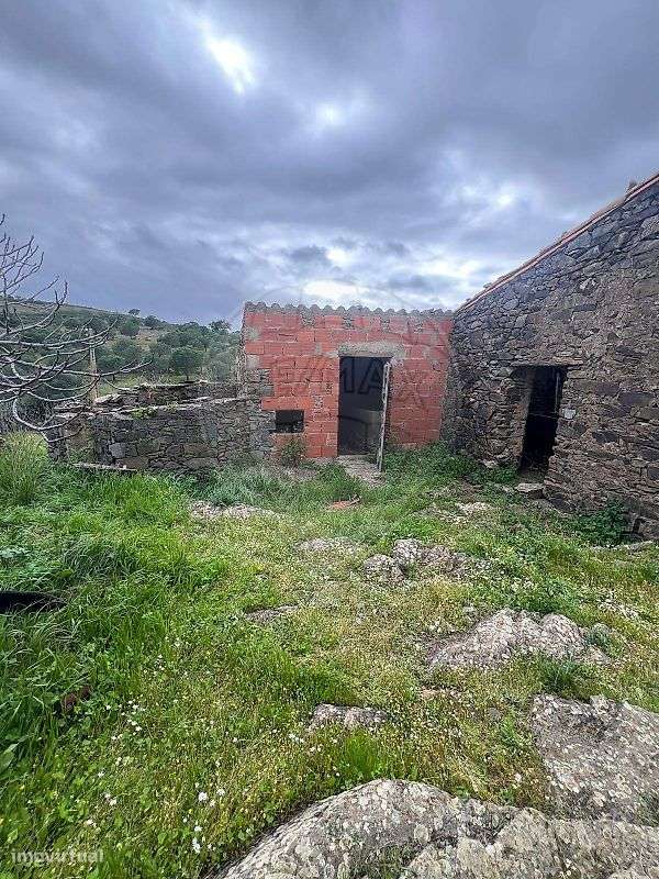 Moradia T0 para venda - Grande imagem: 2/12