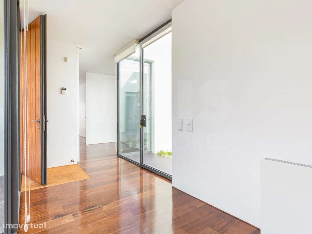 Moradia T4 térrea em Resort exclusivo-3