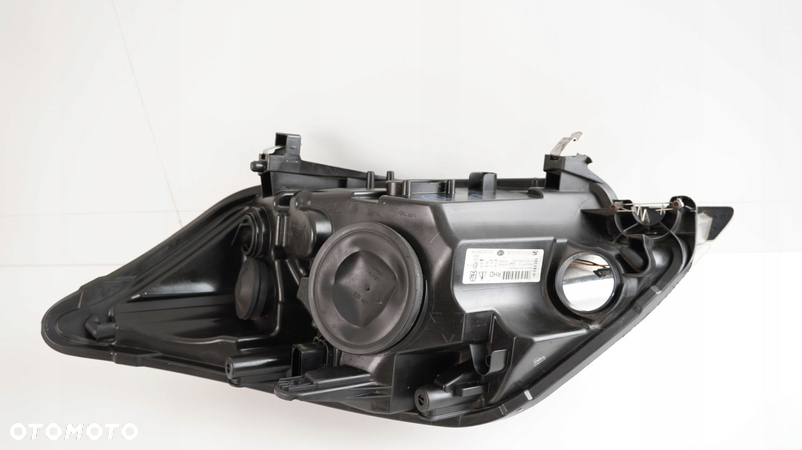 LAMPA PRAWY PRZÓD PRZEDNIA FORD KUGA MK1 08-10R - 5