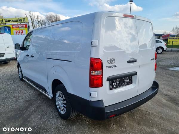 Toyota Proace - 9