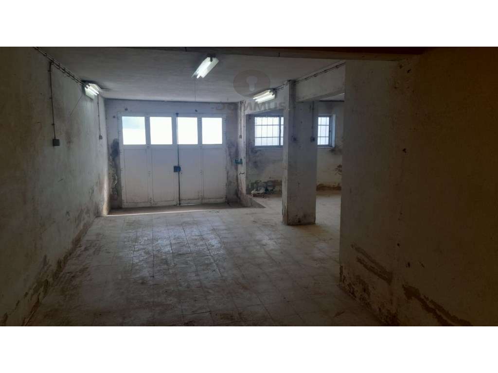 Loja com Rentabilidade - Centro de Rio de Mouro (Rinchoa)-20