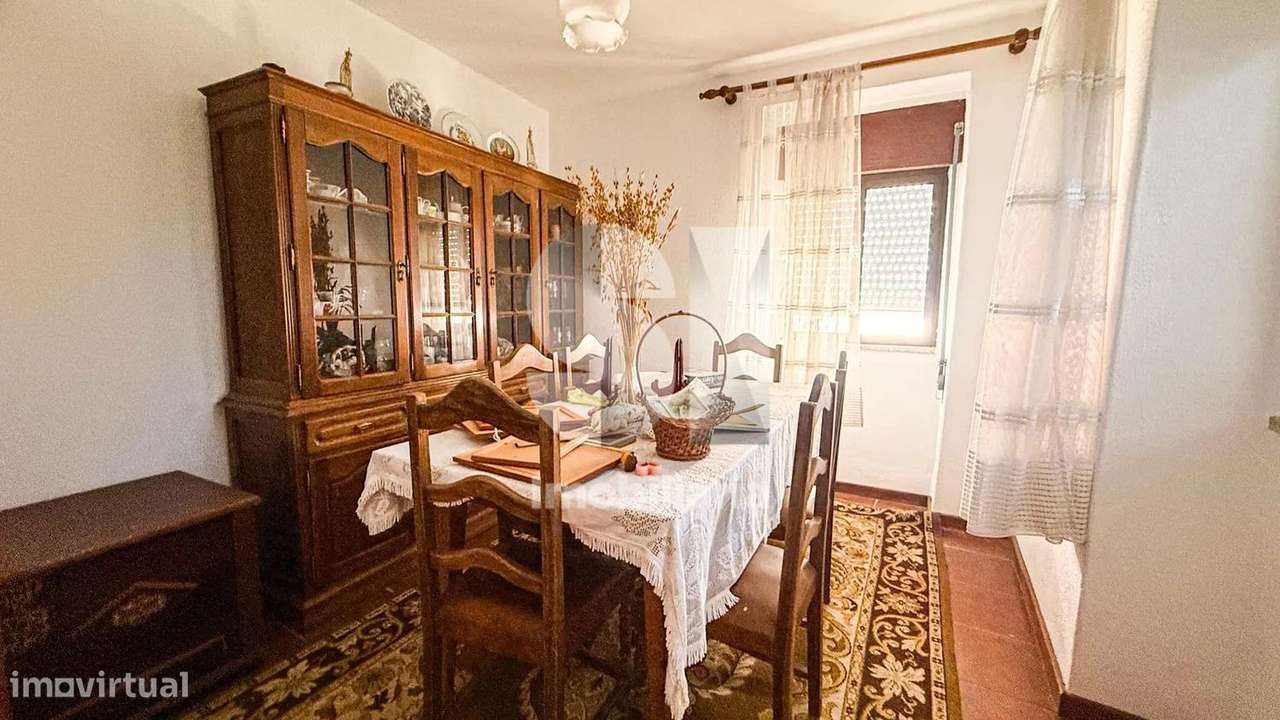 Moradia T3 - São Cipriano-10