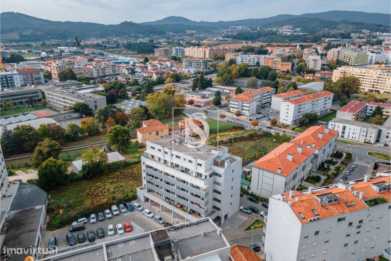 T2 no Centro de Barcelos c/ Garagem-20