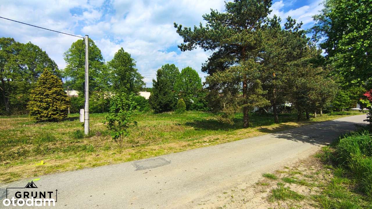 Idealna działka budowlana u podnóża gór - raj dla aktywnych-5