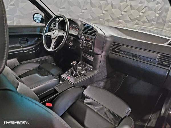 BMW M3 Cabriolet - 40