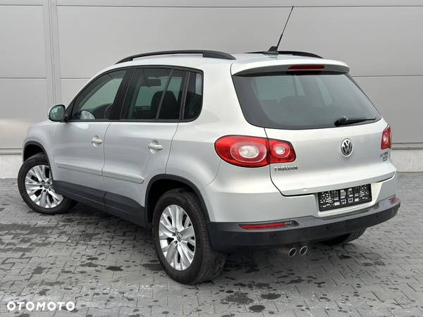 Volkswagen Tiguan - 5