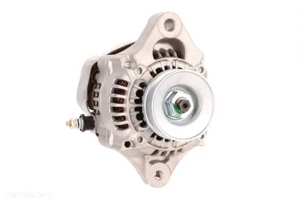 28-4677 ALTERNATOR GIANT KUBOTA NORCAR SCHAFFER VM - 1