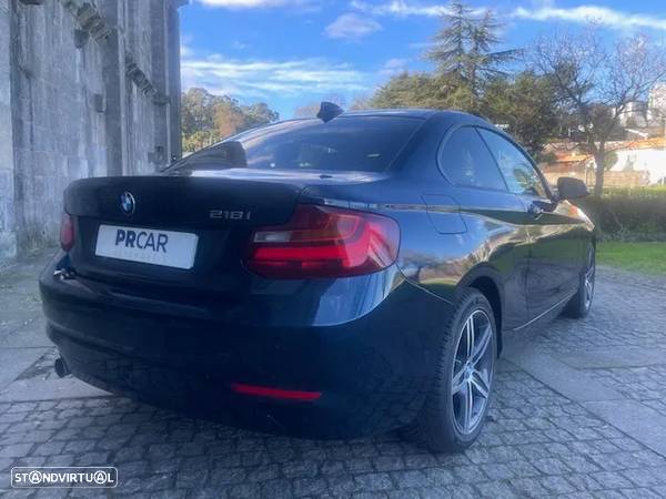 BMW 218 - 4