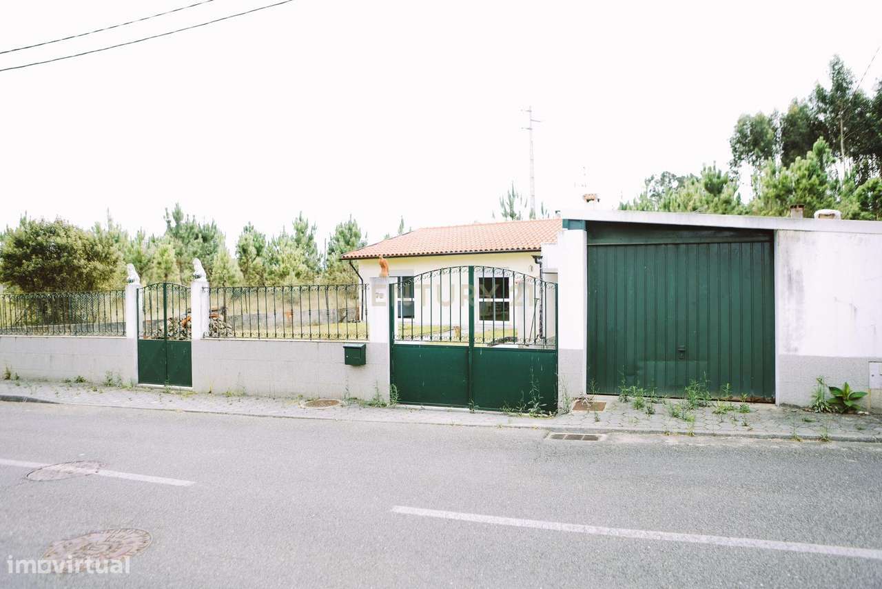 Casa T3 em Oliveira do Bairro - Oportunidade Imperdível! - Grande imagem: 1/20