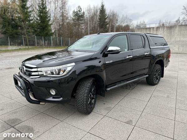 Toyota Hilux 2.4 D-4D Double Cab SR5 4x4 - 2