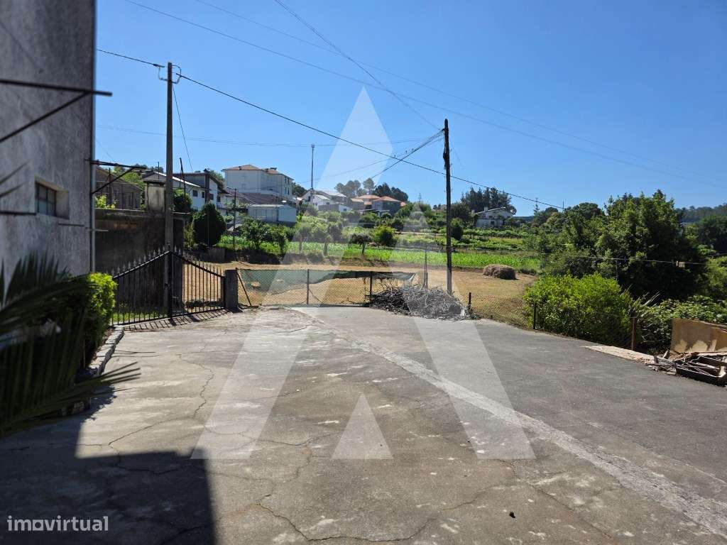 Excelente Moradia T4 em Carregosa, Oliveira de Azeméis-41