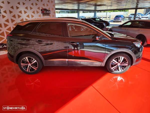 Peugeot 3008 1.5 BlueHDi Allure EAT8 - 8