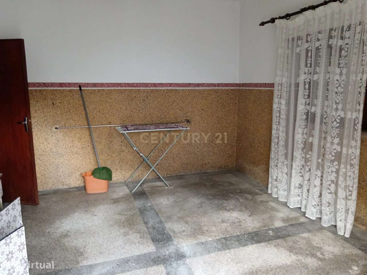 Espaçosa Moradia em Escalos de Cima, Castelo Branco-14