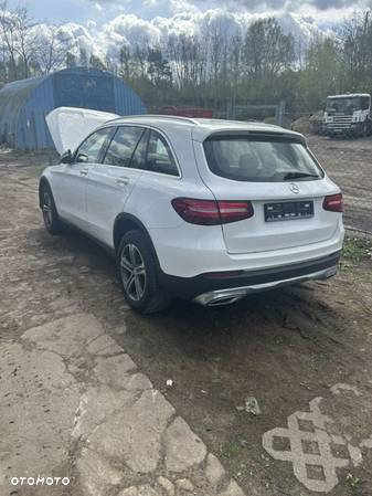 Mercedes-Benz GLC 220 d 4-Matic - 3