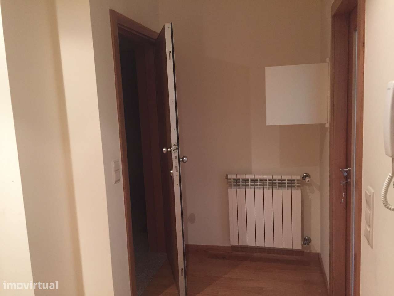 Apartamento T1-Bem Localizado - Grande imagem: 5/14