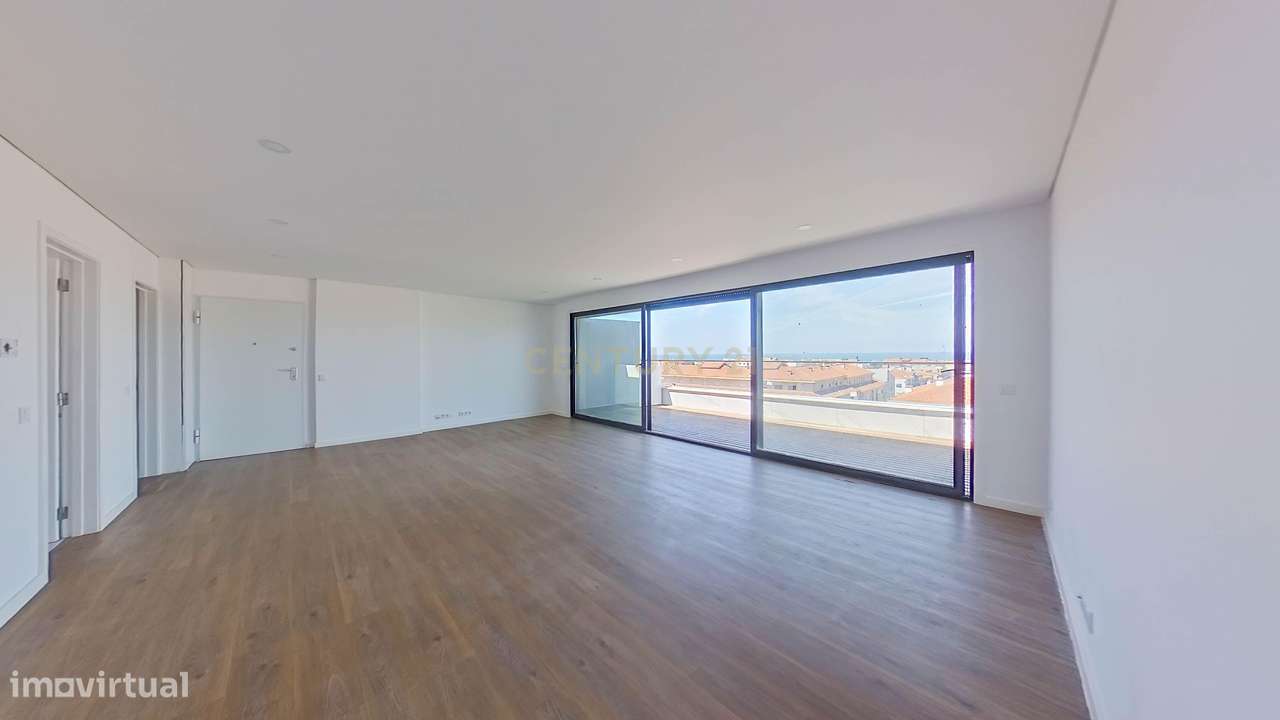 T3 Recuado com 2 terraços (1 vista mar) e Box 2 carros em Espinho - Grande imagem: 1/60