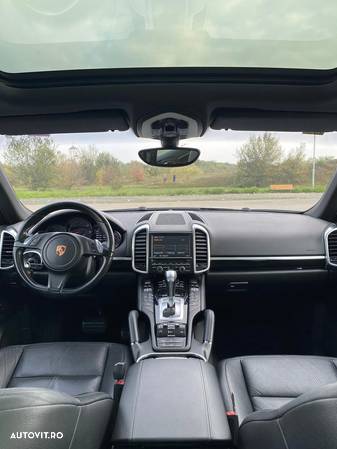 Porsche Cayenne 3.0TD TipTronic - 9