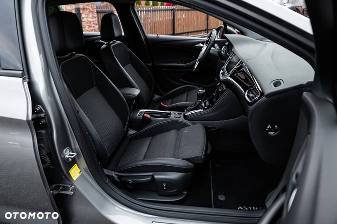 Opel Astra 1.6 D Start/Stop Automatik Sports Tourer Business - 38