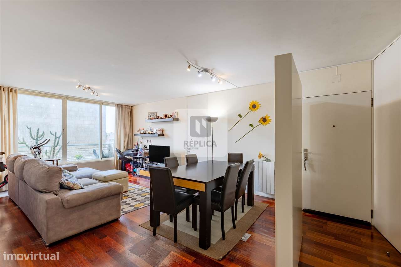 Apartamento T2 no Alto da Boa Nova, Leça da Palmeira-3