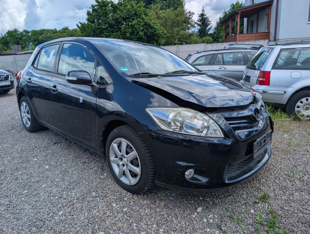 Toyota Auris I 2012