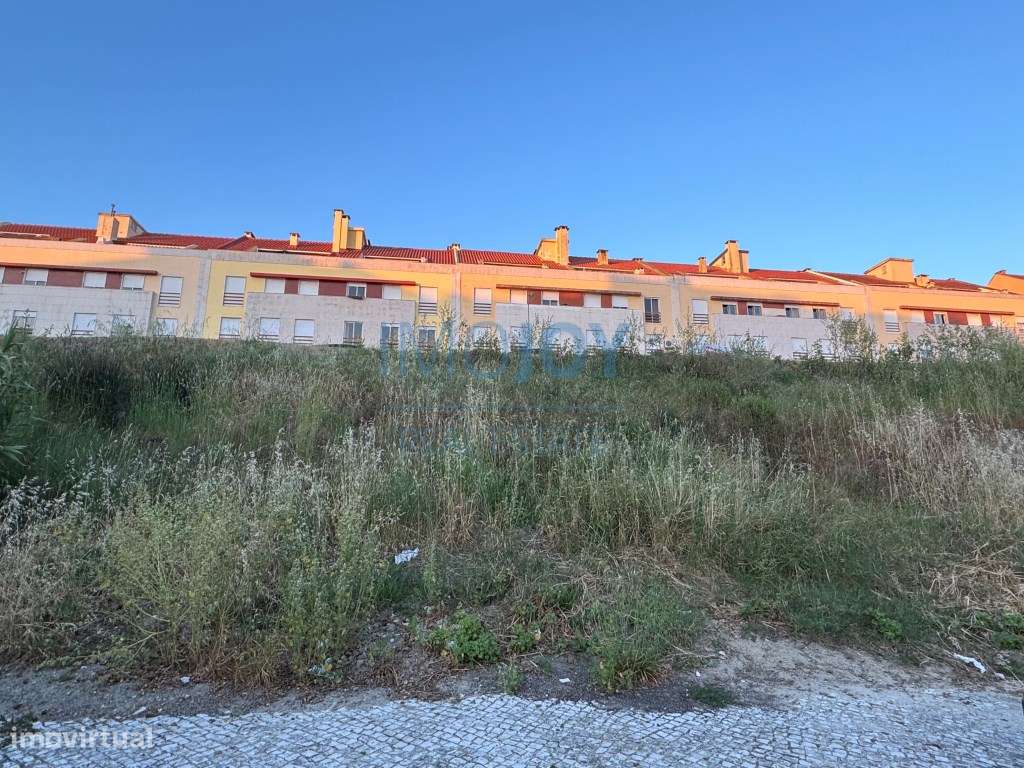 Excelente Terreno para Construção Urbana na Moita - Grande imagem: 2/25