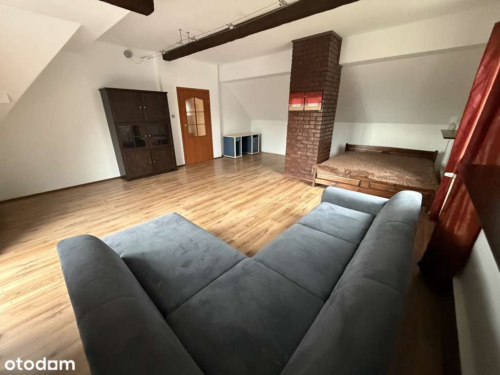 Piękny dom na sprzedaż w Dołujach.-16