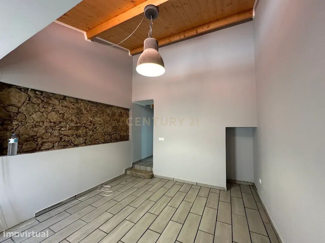 Moradia T2 Renovada em Gáfete - Crato- Portalegre - Alto Alentejo - Grande imagem: 1/32