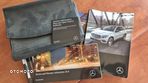 Mercedes-Benz GLC 300 4Matic 9G-TRONIC Exclusive - 22