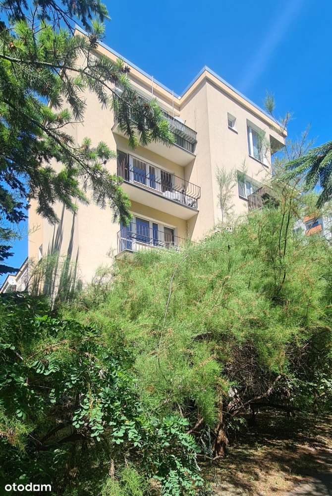 Po remoncie  2-3 pokojowe  przy Wum-14