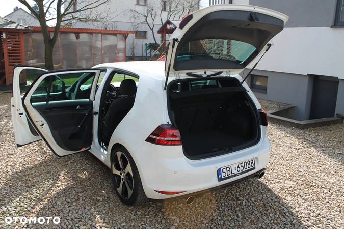 Volkswagen Golf VII 2.0 TSI BMT GTI - 14