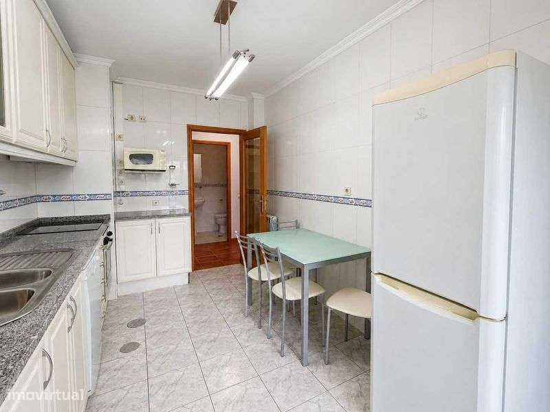 Venda apartamento T2 Canidelo- 900 metros praia-11